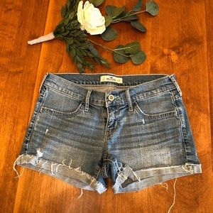 Hollister jean short, sz 3!
